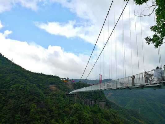 磐安质量玻璃制品厂家价格（磐安玻璃桥在哪个风景区）