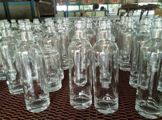 青海定制玻璃制品加工厂（青海玻璃瓶厂在哪）